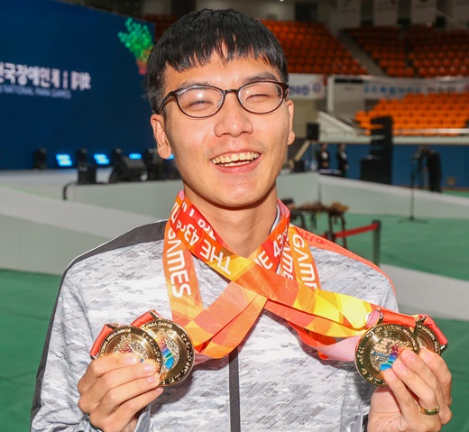 ‘제43회 전국장애인체육대회 최우수선수상(MVP)을 수상한 임준범 선수. ⓒ대한장애인체육회