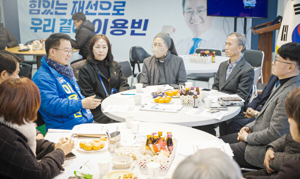 더불어민주당 원내부대표 이용빈 의원은 29일 광주장애인직업재활시설협회 시설장들과 정책간담회를 개최했다. ⓒ이용빈 의원실