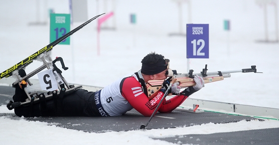 19일 강원도 평창 알펜시아리조트 바이애슬론 경기장에서 열린 제21회 전국장애인동계체육대회 바이애슬론 경기에서 신의현 모습.&nbsp;ⓒ대한장애인체육회
