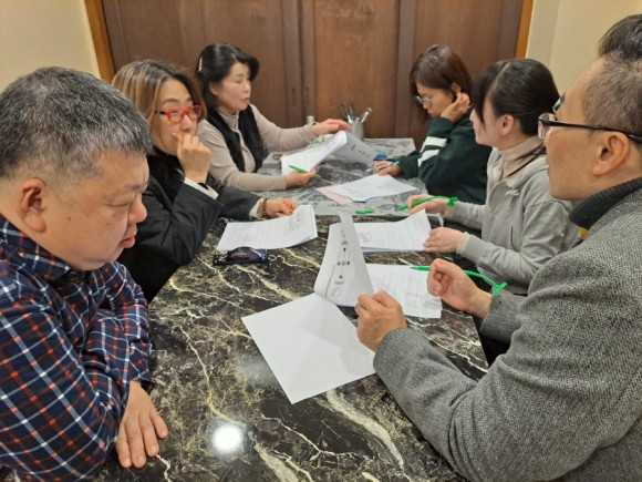 자원봉사 단체 점글사랑 모임. ⓒ이복남