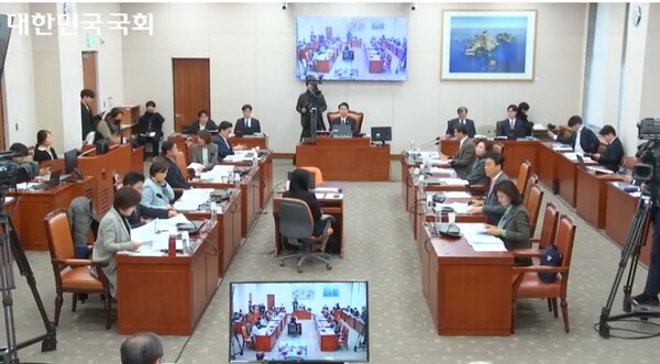 국회 교육위원회는 9일 국회에서 ‘장애인평생교육법안에 대한 공청회’를 개최, 다양한 의견을 수렴했다.ⓒ국회방송 캡쳐