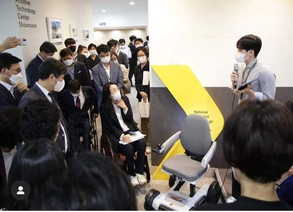 전재민 연구원의 동의를 받아 사진을 받았습니다.