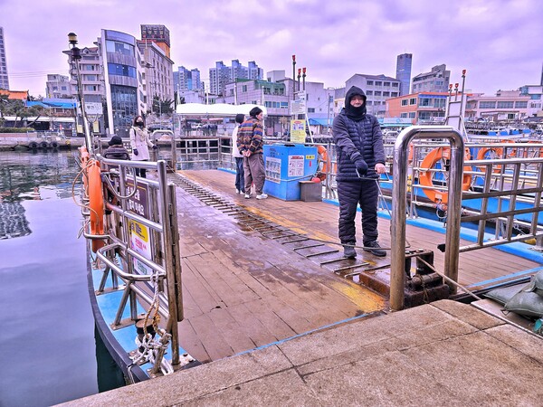 아바이마을의 유명한 '갯배'