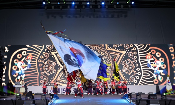 13 ؽǳü  19ȸ лüȸ    ִ. ©üȸ