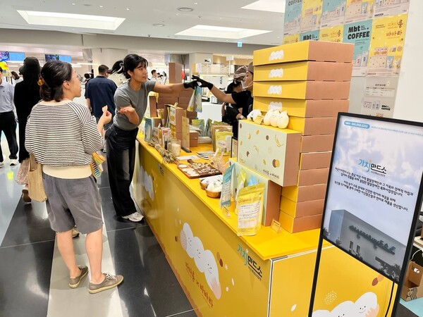 αͰ ȭ  ǰ  ƻ ġҡ ˾  6ϰ  1400 湮  Ȳ ƴ.α