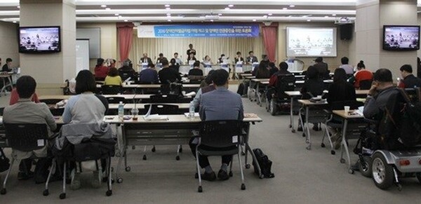 2016년 4월 19일 당시 개최됐고 장애여성 조항 개정 등이 논의됐던 '2016 장애인차별금지법 이행제고 및 장애인 인권증진을 위한 토론회' 전경. ⓒ에이블뉴스 DB