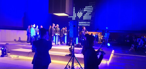 올해 '자폐인의 날' 행사 당시 블루라이트 점등식 모습. ⓒ이원무