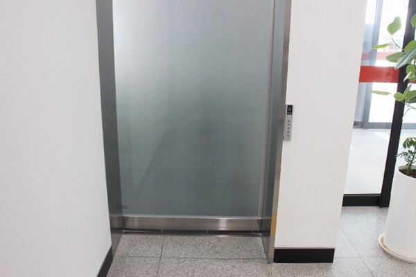 Ÿü ȭ ȭ ο õ ־  ٸ Ȱ  ޱ . ȭ Թ ġڵ̴. ©