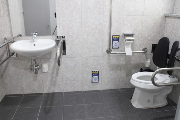 Ÿü ȭ δ 뺯⿡ ڵ    ̰ ġ, ȣ⺧ ̴ 뺯⿡ ɾ     ġ ִ.   ̴ ü  ϰ ϴ ϰ ݸ,     ־ ü    . ©