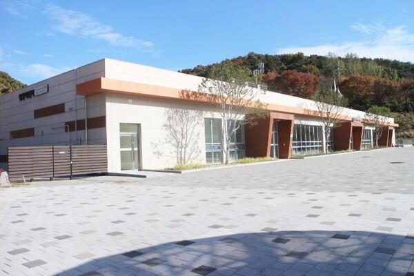 광주시립수목원 방문자센터 전경. ©박종태