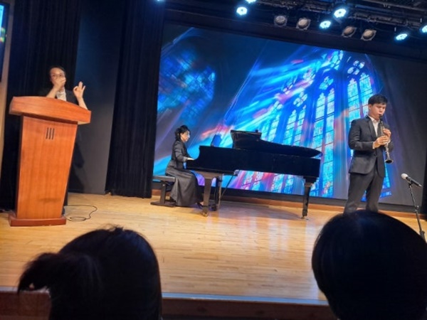 클라리넷 정민우 씨. ⓒ이복남