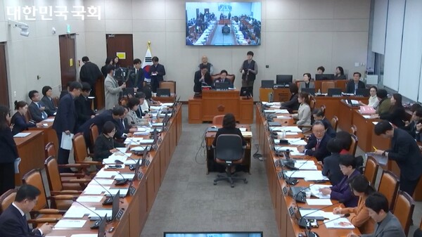 12 ȸ Ǻȸ ⵵ Ǻ   . ©ȸ