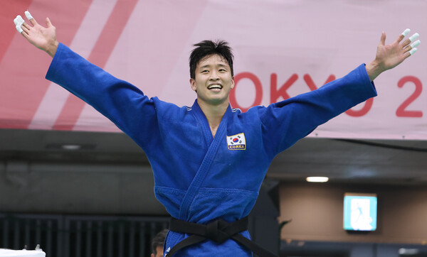 17 Ϻ      90kg޿ ݸ޴ ȹ μ . ©üȸ