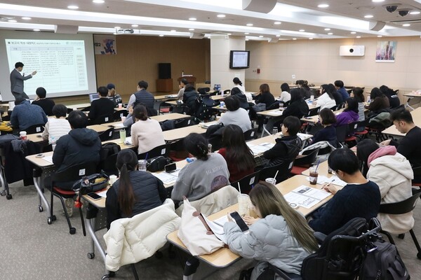 ѱδüѿ(ѱ)  17Ϻ 18ϱ '2025  ʰ' ߴ.ѱδüѿ