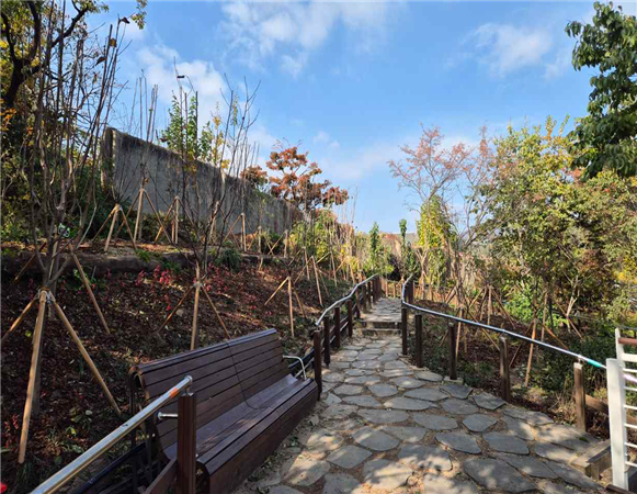 서울국립맹학교에 마련된 동행가든.ⓒ서울시
