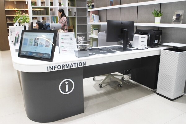 �������������� �ȳ�����ũ�� ������ ���� ���߰�, �ؿ� ��ü� �� ������ ���õ� �־� ��ü� ����ϴ� ������� �̿��ϱ� �����ϴ�. ©������