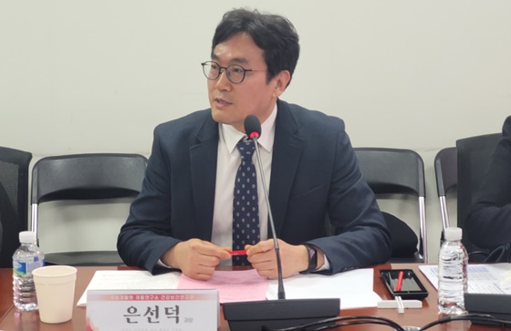 12�� ���� ���ǵ� ��ȸ�ǿ�ȸ������ ���ֵ� ��6�� ����� �ǰ���å ���� ������ ����ȸ ����Ȱ�� Ʋ�� �Ѿ� �ǰ������� : ����ΰǰ��ǹ� ��15��, ����� �ǰ���å �з����� ��ȯ������ �����ϴ� ������Ȱ�� ��Ȱ������ ������ ����. ©���̺�����