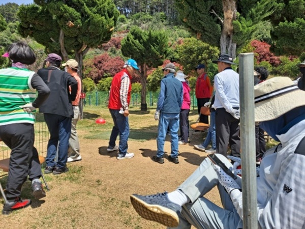 순서를 기다리는 사람들. ⓒ이복남