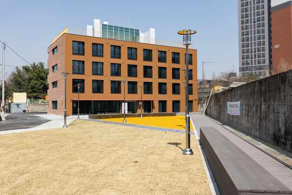 과거 장애인거주시설 '향유의 집' 후적지를 매입임대주택으로 개편해 출범한 '여기家'. ⓒ사회복지법인 프리웰