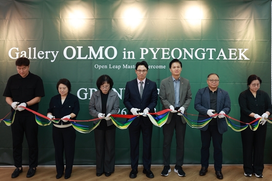  ��ȭ���� �о� �߽��� �����ǥ�ػ������ ��ϴ� OLMO�� 23�� ��⵵ ���ý� �߾�2�� 121(4��)���� 8��° ������� ���߿ø����á� �׷��� ���½��� �����ߴ�. ��OLMO