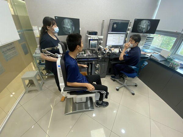 노원구 장애인 친화병원에서 진료받는 장애인 모습.ⓒ노원구청